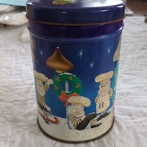 Hershey's Holiday Tin with Santa Elves